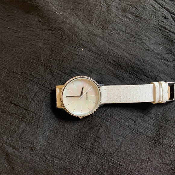 Nixon \'Kensington\' Watch White Snake main image 8